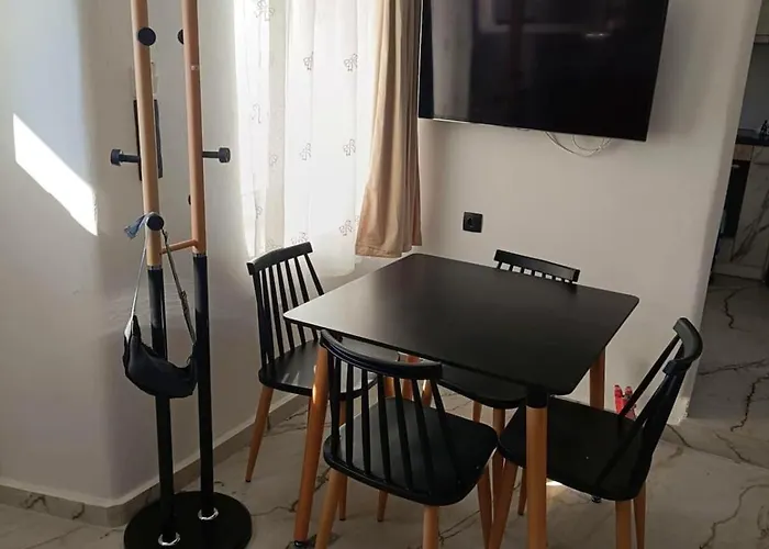 Apartment Mitropolis *